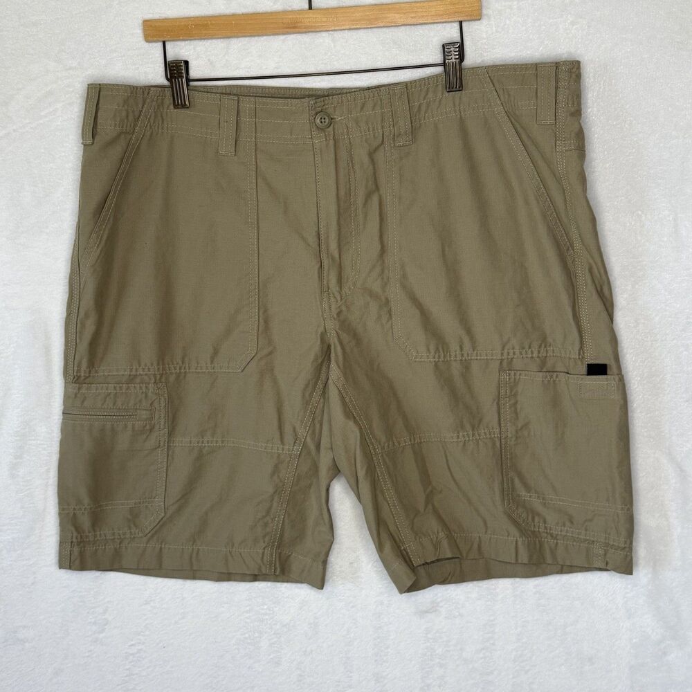 Eddie Bauer‎ Mens Cargo Shorts Khaki Tan Size 42 Outdoors Hiking Camping